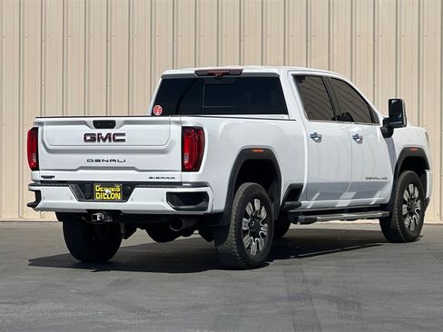 Used 2020 GMC Sierra 3500 Denali w/ Denali Ultimate Package image 5