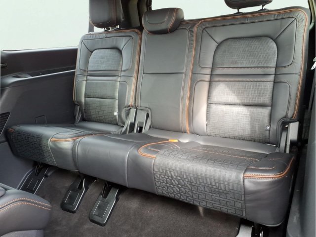 Used 2024 Lincoln Navigator L Black Label AWD/4WD image 24