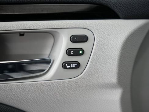 Used 2017 Honda Pilot Elite image 51