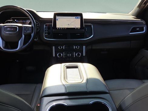 Used 2021 GMC Yukon SLT w/ SLT Luxury Plus Package image 36