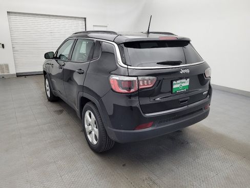 Used 2019 Jeep Compass Latitude image 5