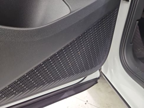 New 2026 Volkswagen Atlas SEL image 32