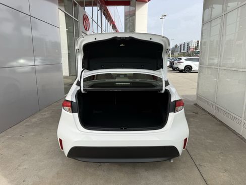 Certified 2026 Toyota Corolla LE image 34