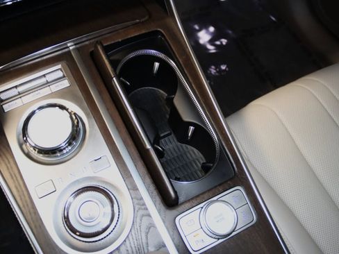 Used 2024 Genesis GV80 3.5T image 47