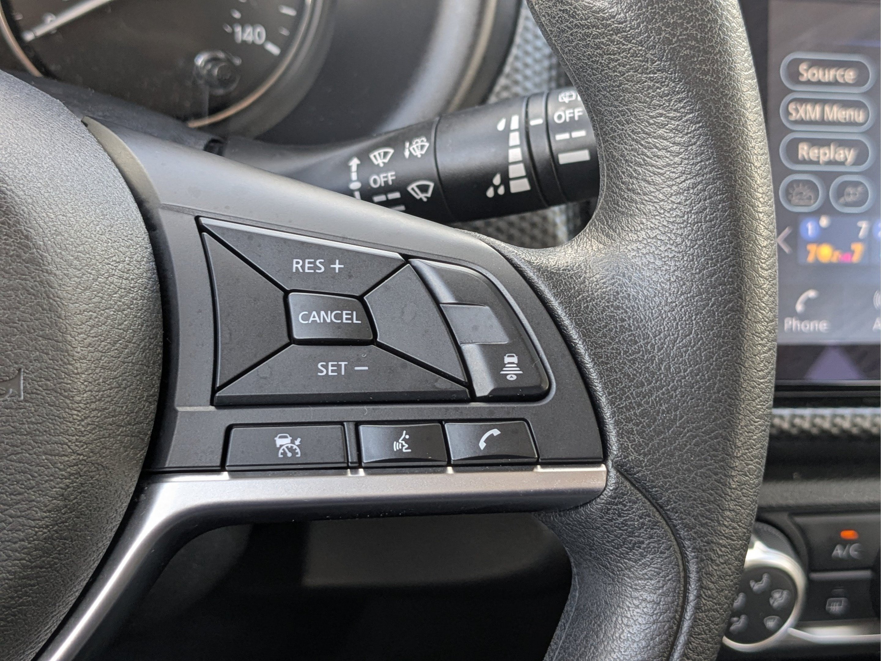 Used 2023 Nissan Kicks SV FWD image 22