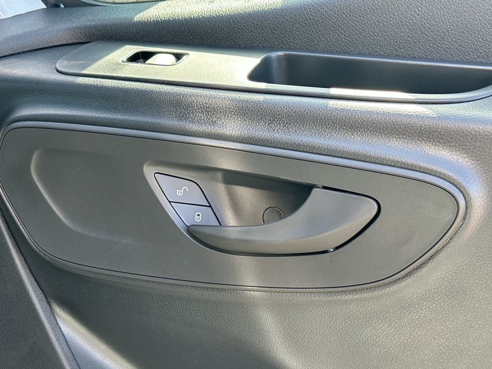 New 2025 Mercedes-Benz eSprinter 170 Cargo image 20