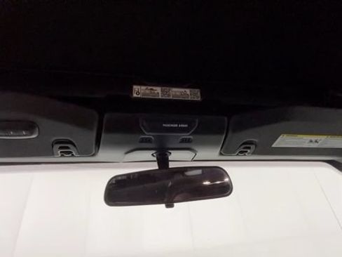 Used 2023 Jeep Wrangler Unlimited w/ Cold Weather Group AWD/4WD image 34