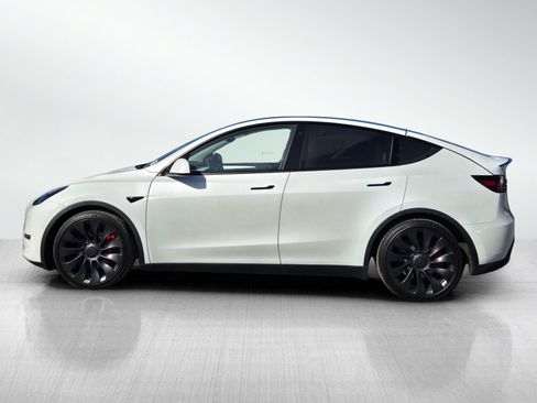 Used 2022 Tesla Model Y Performance AWD/4WD image 7