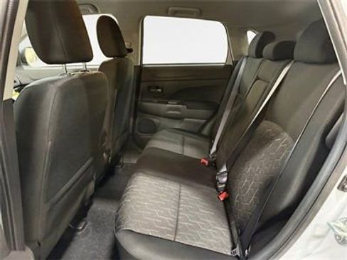 Used 2026 Mitsubishi Outlander Sport ES AWD/4WD image 21