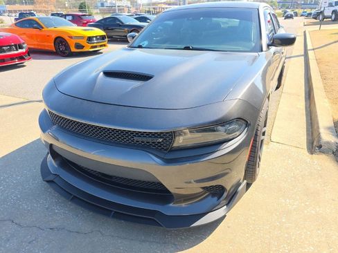 Used 2023 Dodge Charger R/T w/ Blacktop Package image 4