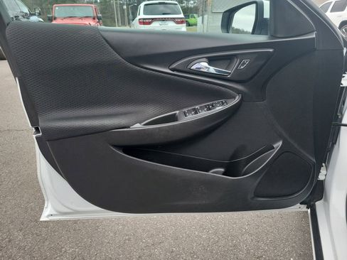 Used 2023 Chevrolet Malibu LT image 25