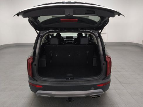 Used 2022 Kia Telluride S FWD image 29