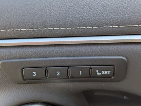 Certified 2023 Lexus ES 350 w/ Premium Package image 21