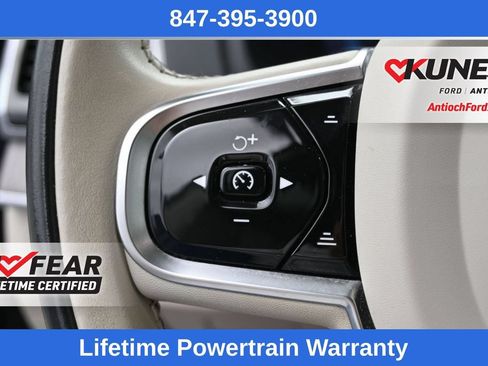 Used 2023 Volvo XC90 B6 Plus AWD/4WD image 25