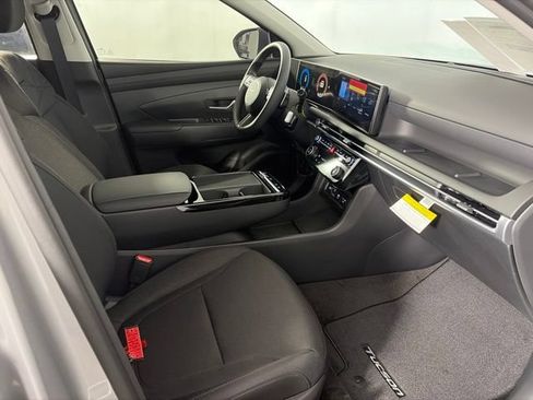 New 2026 Hyundai Tucson Blue SE AWD/4WD image 33