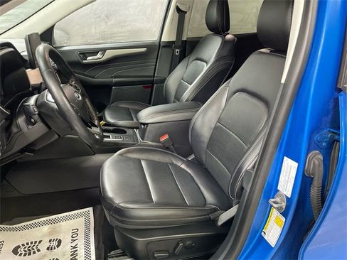 Used 2021 Ford Escape SEL w/ Technology Package image 11
