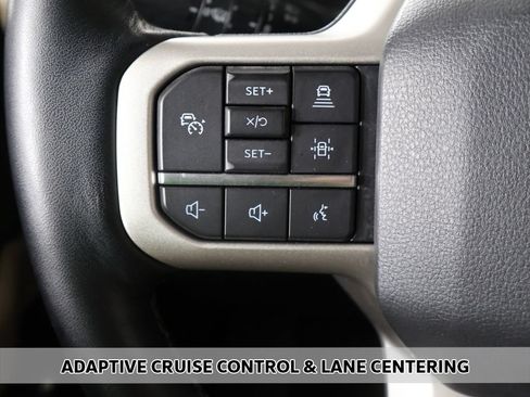 Used 2022 Ford Expedition Limited AWD/4WD image 6