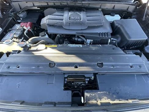 Used 2023 Nissan Titan PRO-4X w/ Pro-4x Convenience Package image 23