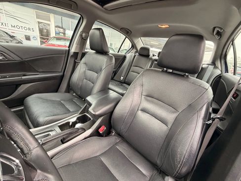 Used 2015 Honda Accord EX-L image 10