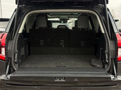 Used 2025 Ford Expedition Max Platinum image 32