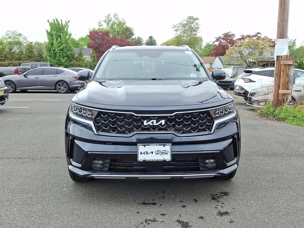 Used 2023 Kia Sorento EX AWD/4WD image 2