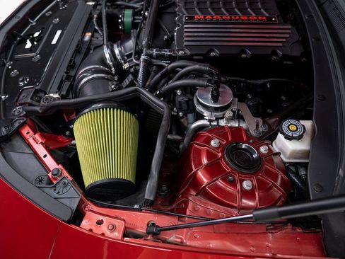 Used 2018 Chevrolet Camaro ZL1 RWD image 14