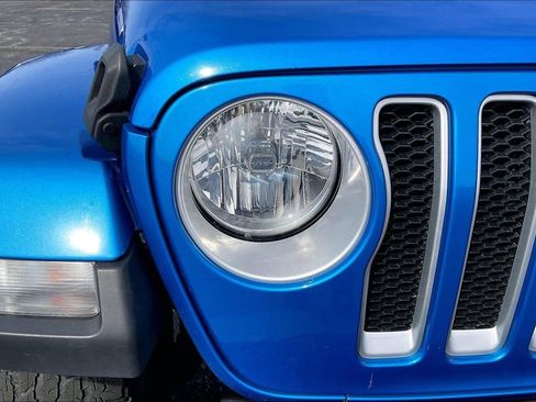 Used 2021 Jeep Wrangler Unlimited Sahara image 29