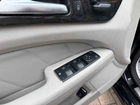 Used 2014 Mercedes-Benz CLS 550 image 48