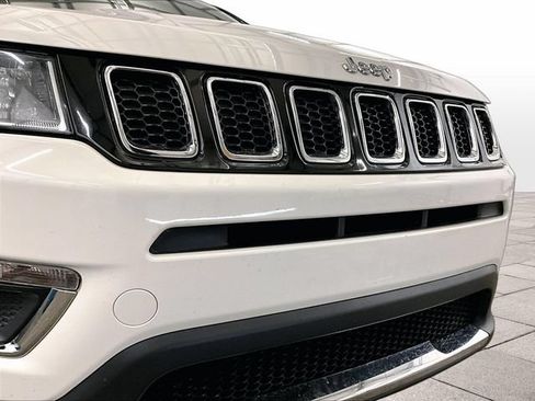 Used 2018 Jeep Compass Limited w/ Safe & Security Group AWD/4WD image 29