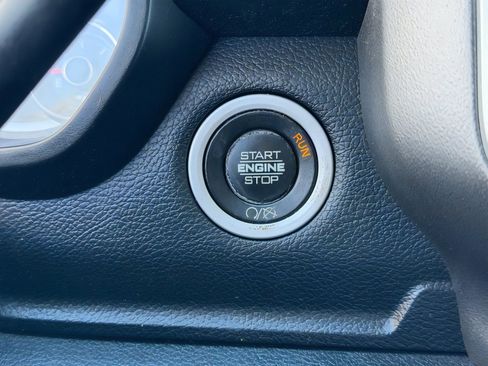 Used 2020 RAM 2500 Big Horn w/ Level 2 Equipment Group image 15