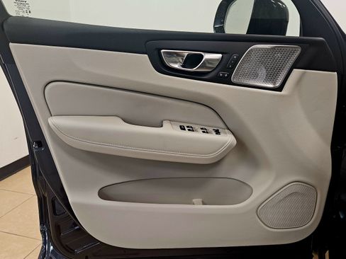 New 2026 Volvo XC60 B5 Ultra w/ Climate Package image 13