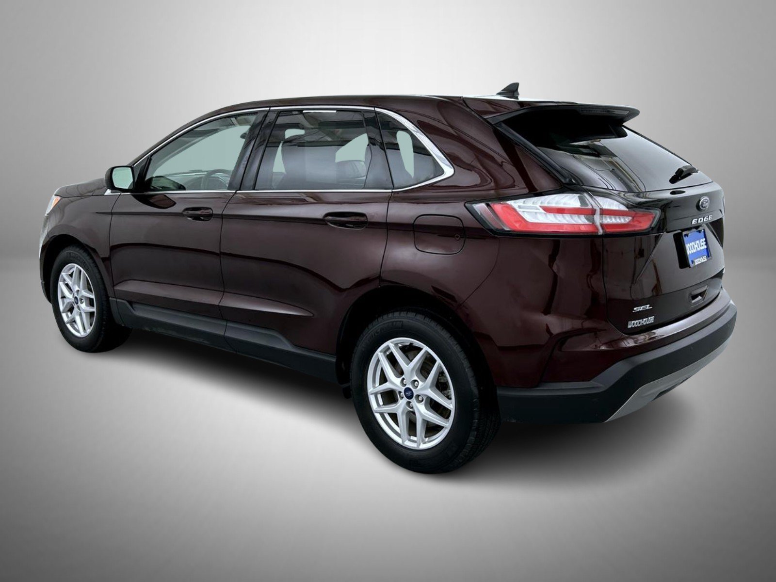 Used 2024 Ford Edge SEL w/ Convenience Package AWD/4WD image 7