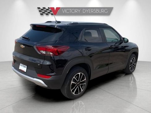 Used 2025 Chevrolet TrailBlazer LT AWD/4WD image 8