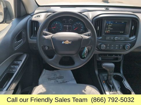 Used 2019 Chevrolet Colorado W/T AWD/4WD image 15