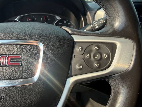Used 2019 GMC Terrain SLT AWD/4WD image 17