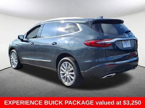 Used 2019 Buick Enclave Premium w/ Experience Buick Package image 3