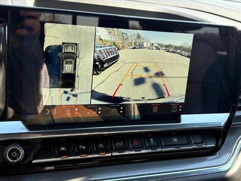 Certified 2024 Chevrolet Silverado 1500 High Country image 12