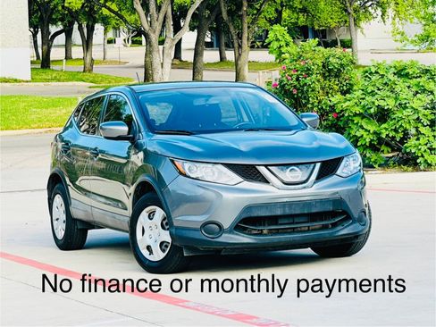Used 2019 Nissan Rogue Sport S FWD image 1