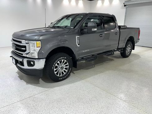 Used 2022 Ford F250 Lariat w/ Lariat Value Package AWD/4WD image 1