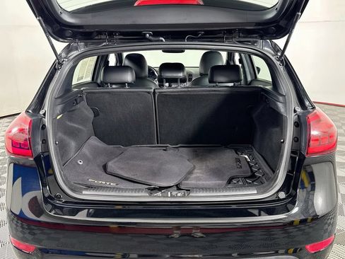 Used 2016 Kia Forte SX w/ SX Premium Technology Package FWD image 27