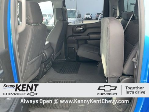 Used 2025 Chevrolet Silverado 1500 Custom image 24