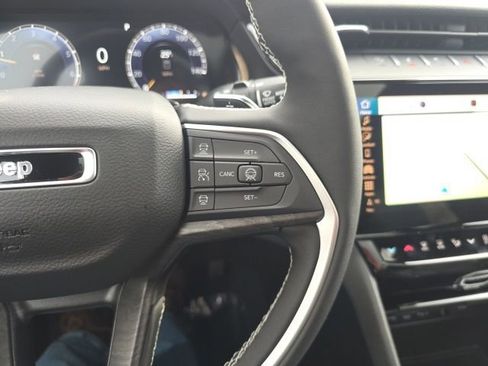 New 2026 Jeep Grand Cherokee Limited AWD/4WD image 14