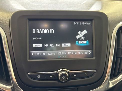 Used 2018 Chevrolet Equinox LT FWD image 5