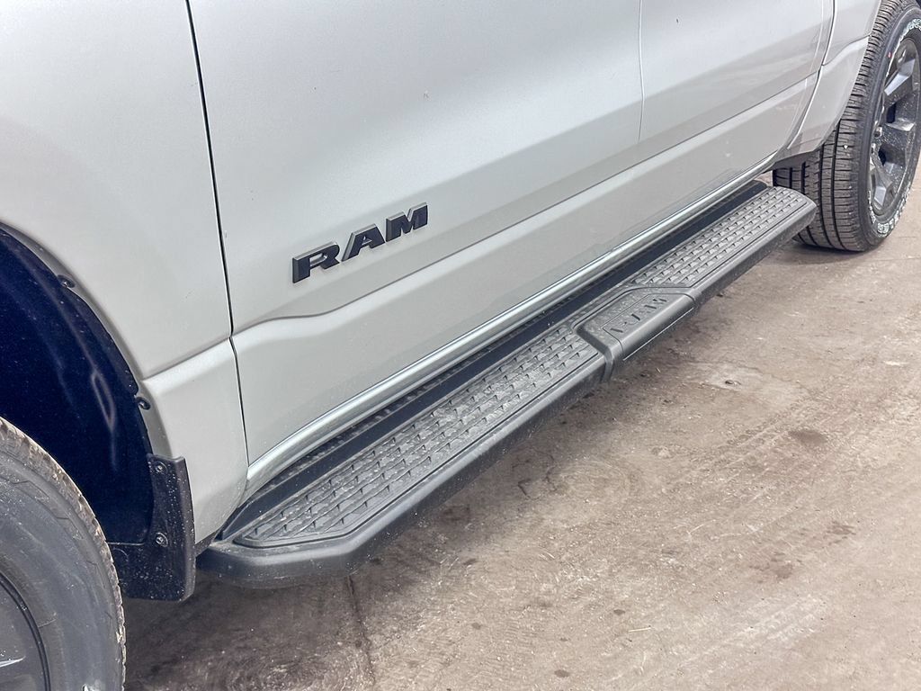 New 2026 RAM 1500 Express AWD/4WD image 14
