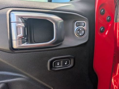 Used 2022 Jeep Wrangler Unlimited Sport AWD/4WD image 21