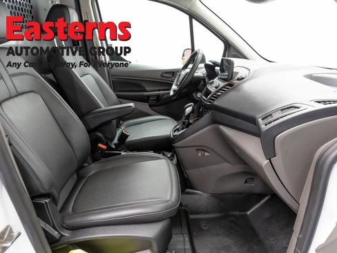 Used 2022 Ford Transit Connect XL FWD image 25