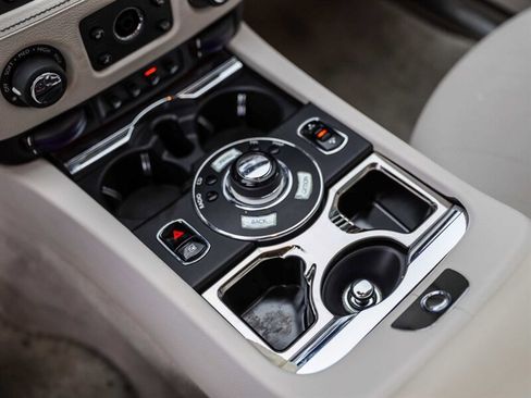 Used 2012 Rolls-Royce Ghost RWD image 30