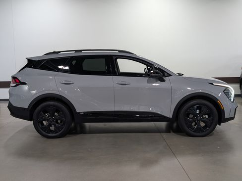 Used 2025 Kia Sportage X-Line w/ Premium Package AWD/4WD image 2