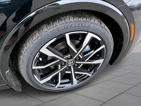 New 2026 Toyota Prius Plug-In Hybrid image 12