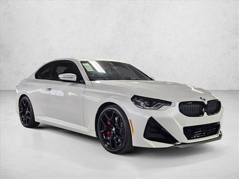 Used 2026 BMW 230i Coupe w/ Premium Package RWD image 6